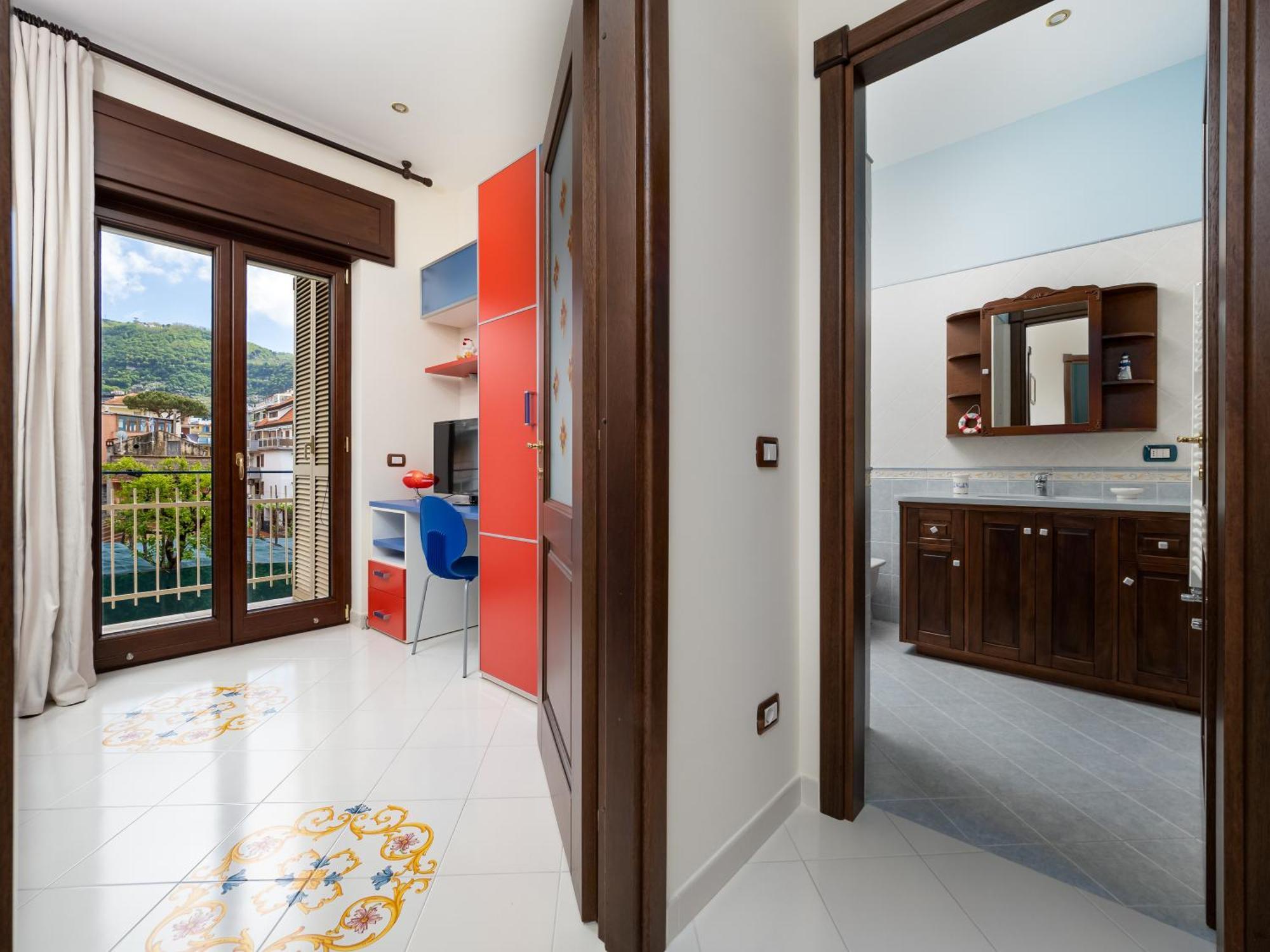 Residenza Le Sirene City Center Sorrento Exterior photo